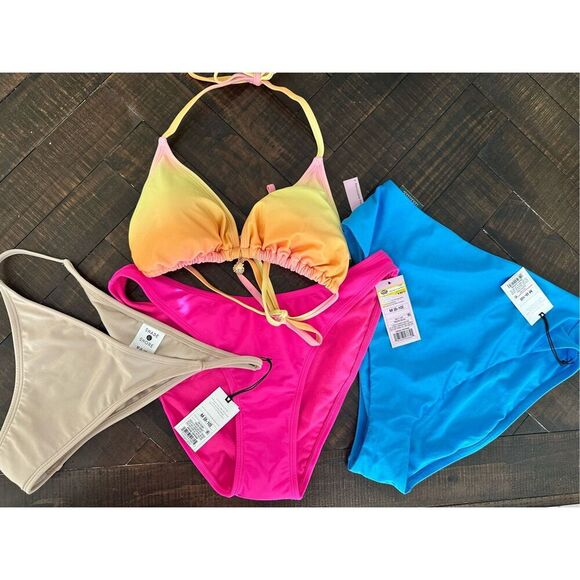 Target Brands Size Medium Swim Bikini Bundle Triangle Top Thong Bottom - Picture 1 of 5